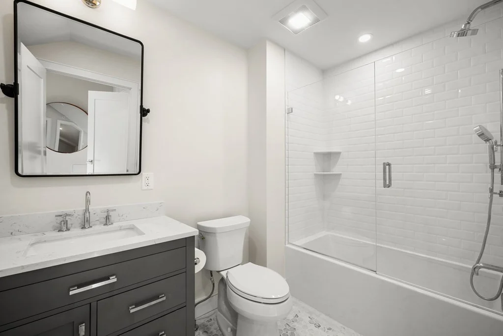2 bed, 2 bath apartment for rent at 471 Hanover St Unit 6 - FURN, North End — photo 15 of 16