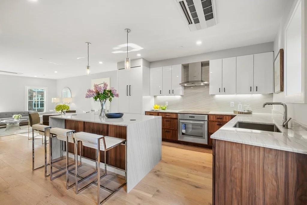 2 bed, 2 bath apartment for rent at 471 Hanover St Unit 6 - FURN, North End — photo 8 of 16