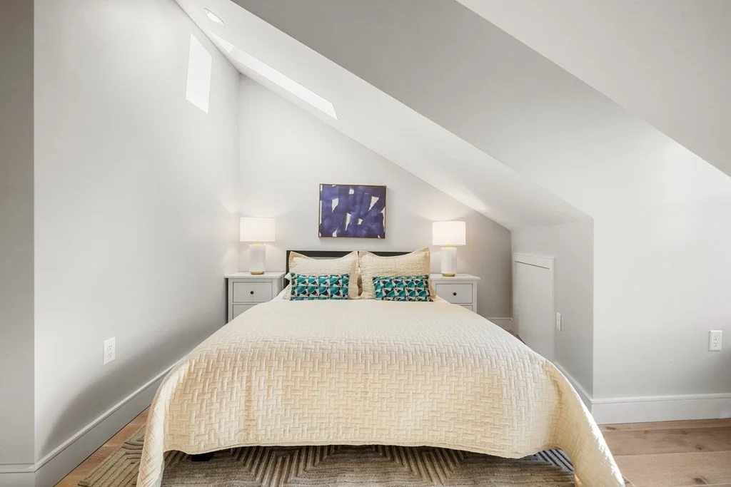 2 bed, 2 bath apartment for rent at 471 Hanover St Unit 6 - FURN, North End — photo 13 of 16