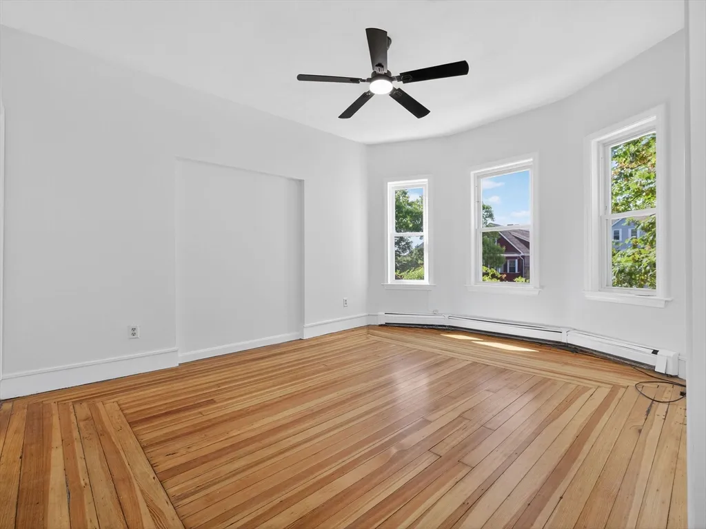 3 bed, 2 bath apartment for rent at 471 Medford St Unit 1, Winter Hill — photo 2 of 22