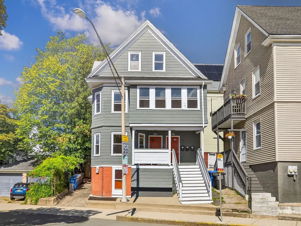 3 bed, 2 bath apartment for rent at 471 Medford St Unit 1, Winter Hill — photo 21 of 22