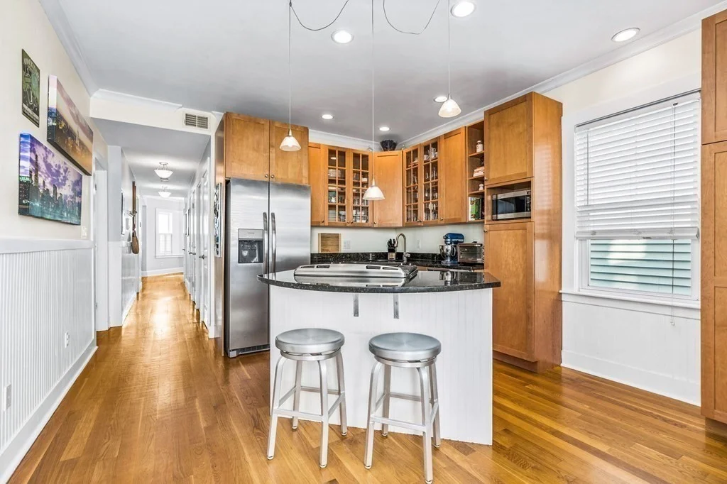 2 bed, 2 bath apartment for rent at 472 East 8th St Unit 2, South Boston — photo 5 of 12