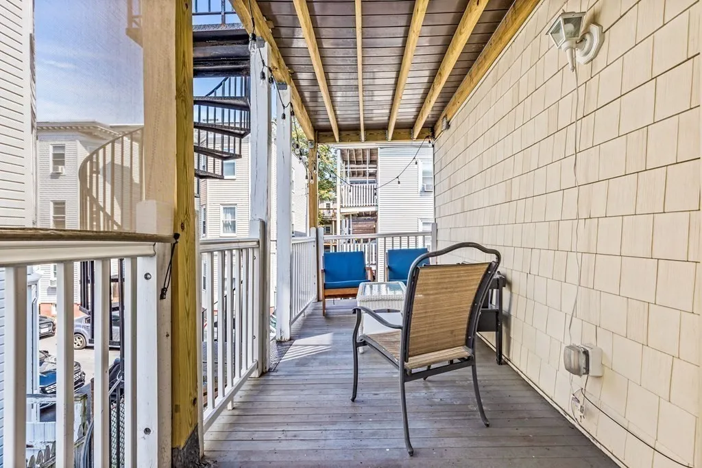 2 bed, 2 bath apartment for rent at 472 East 8th St Unit 2, South Boston — photo 11 of 12