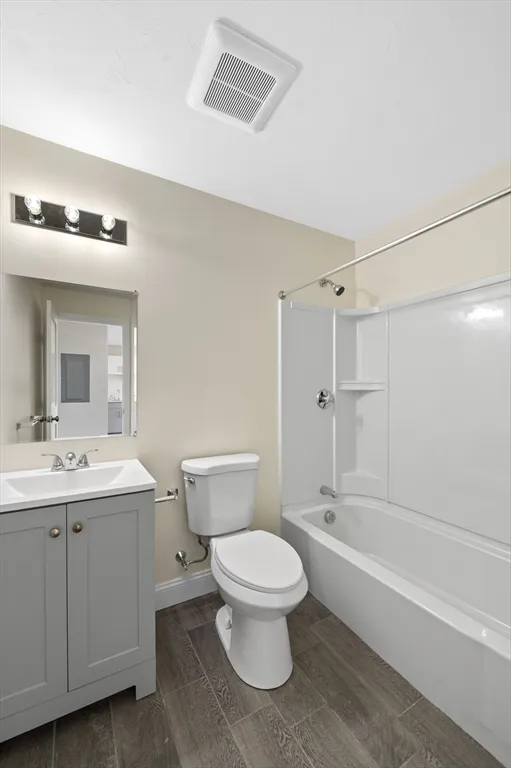 1 bed, 1 bath apartment for rent at 472 Essex St Unit 101, Lynn — photo 4 of 6