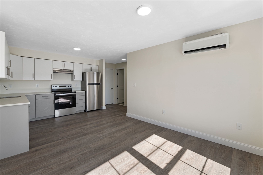 1 bed, 1 bath apartment for rent at 472 Essex St Unit 206, Lynn — photo 6 of 21