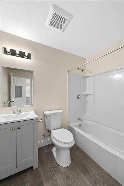 1 bed, 1 bath apartment for rent at 472 Essex St Unit 207, Lynn — photo 10 of 22