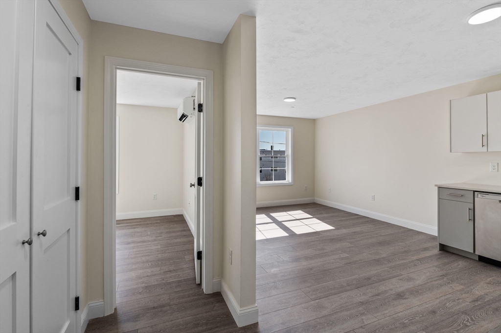 1 bed, 1 bath apartment for rent at 472 Essex St Unit 207, Lynn — photo 11 of 22