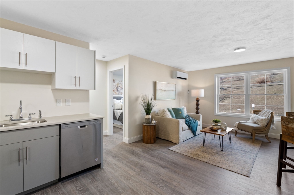 1 bed, 1 bath apartment for rent at 472 Essex St Unit 502, Lynn — photo 3 of 15