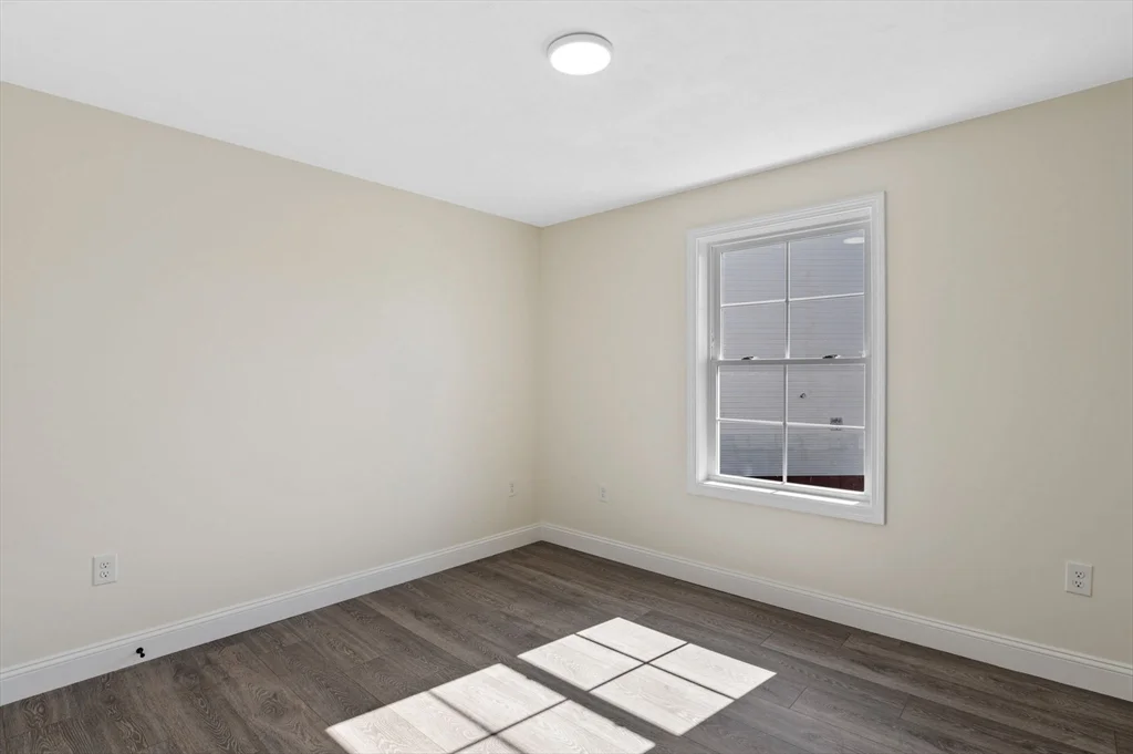 1 bed, 1 bath apartment for rent at 472 Essex St Unit 507, Lynn — photo 6 of 9