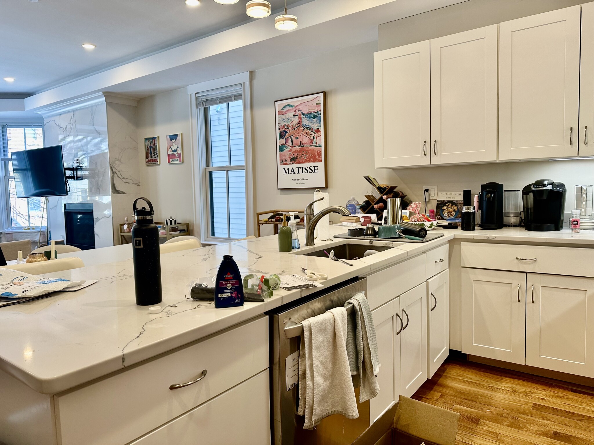 4 bed, 3 bath apartment for rent at 472 Green St Unit 2, Riverside — photo 28 of 29