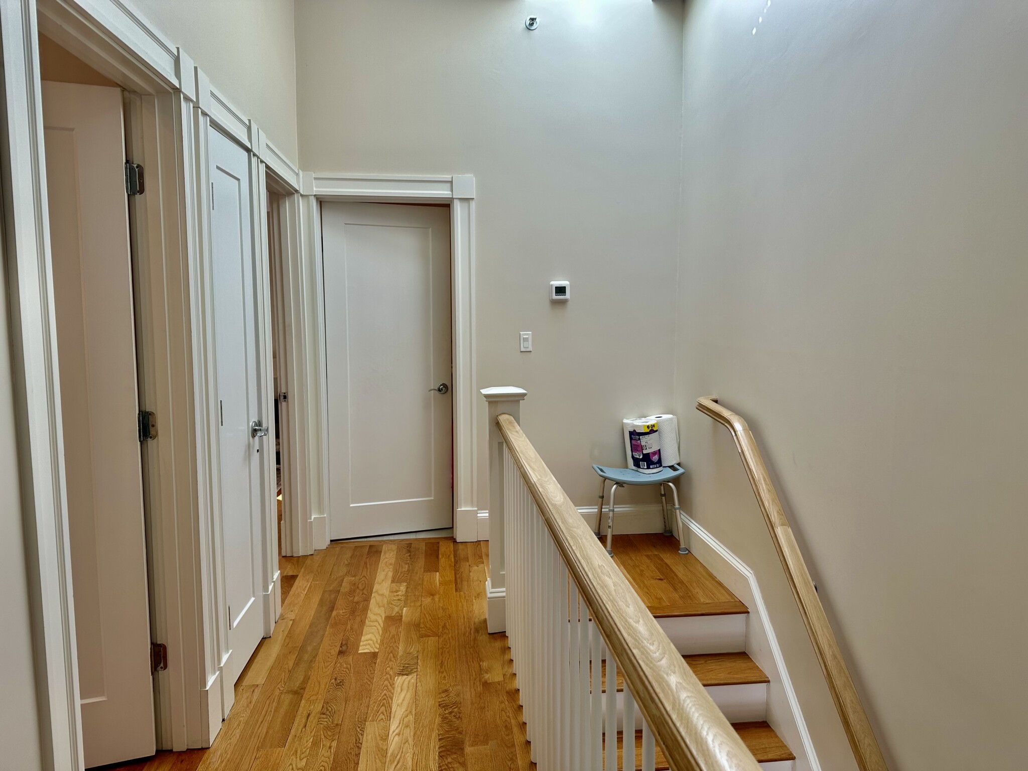4 bed, 3 bath apartment for rent at 472 Green St Unit 2, Riverside — photo 15 of 29