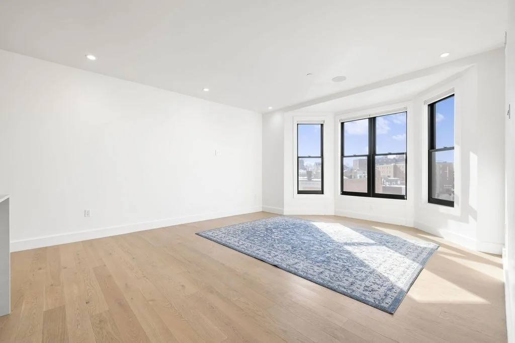 2 bed, 2 bath apartment for rent at 472 W Broadway Unit 501, South Boston — photo 5 of 27