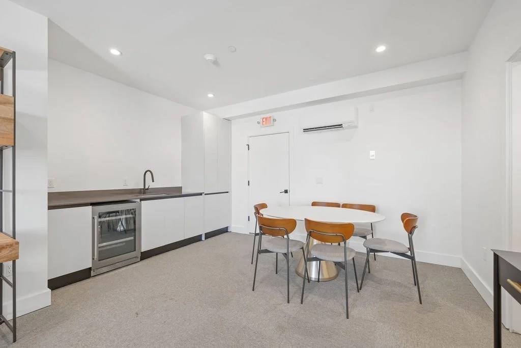 2 bed, 2 bath apartment for rent at 472 W Broadway Unit 501, South Boston — photo 23 of 27