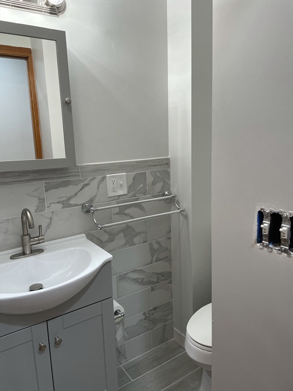 2 bed, 1 bath apartment for rent at 472 Windsor Unit 2L, Inman Square — photo 8 of 11