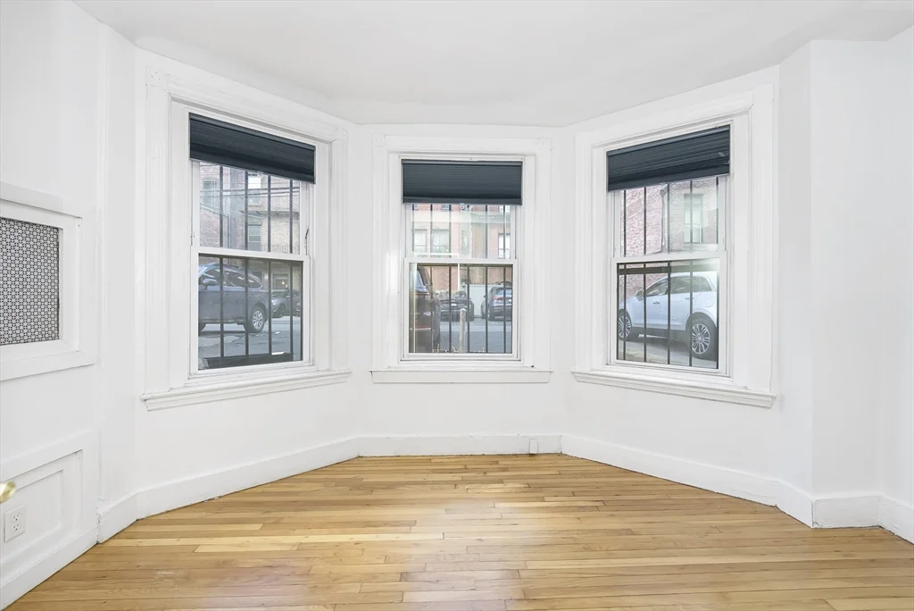 1 bed, 1 bath apartment for rent at 473 Beacon St Unit 1R, Back Bay — photo 11 of 18
