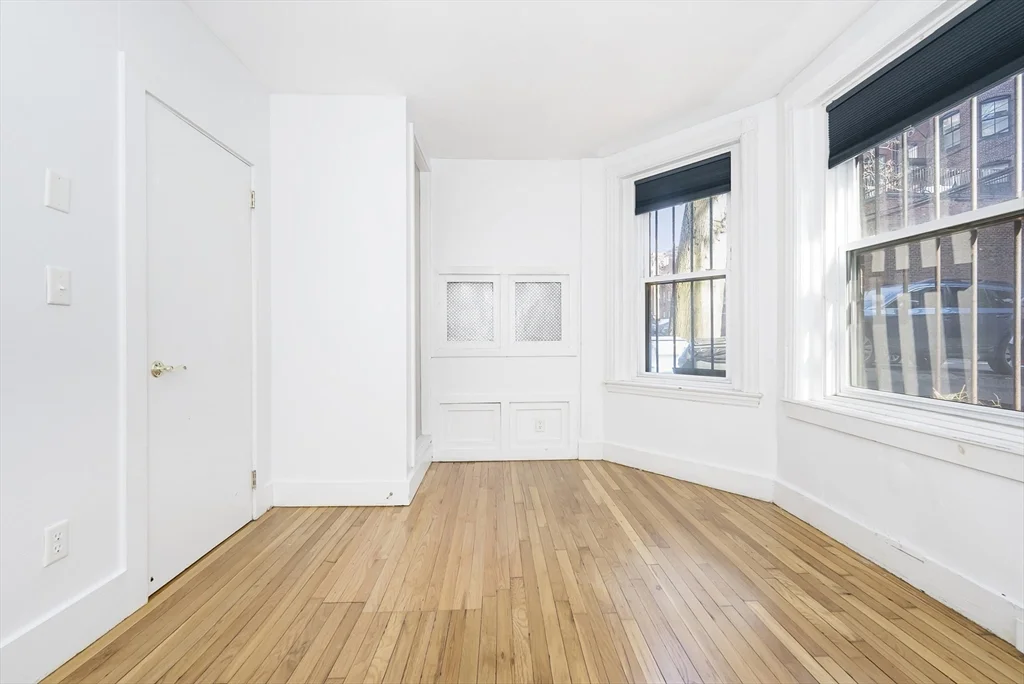 1 bed, 1 bath apartment for rent at 473 Beacon St Unit 1R, Back Bay — photo 17 of 18