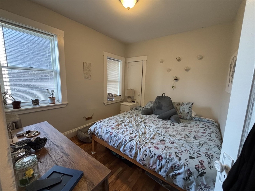 1 bed, 1 bath apartment for rent at 473 Broadway Unit 4, South Medford — photo 5 of 12