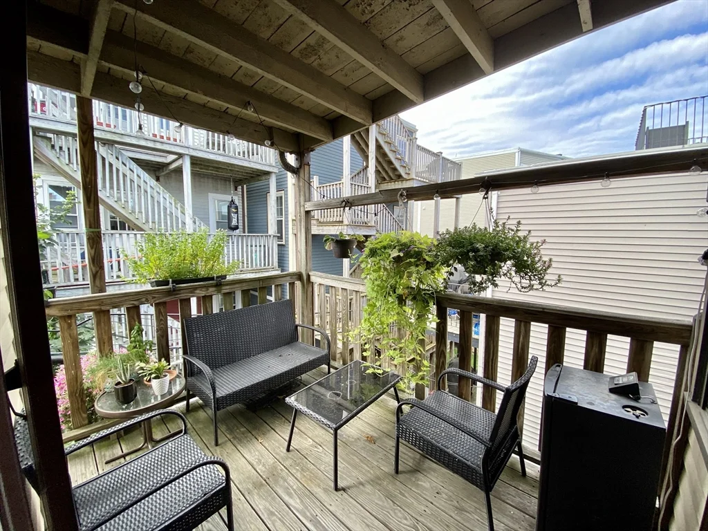 2 bed, 1 bath apartment for rent at 473 E 3rd Unit 3, South Boston — photo 6 of 6
