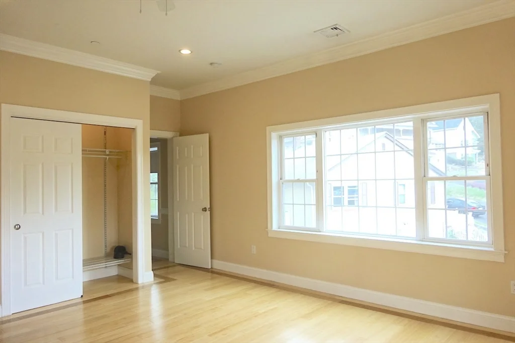 2 bed, 1 bath apartment for rent at 473 Revere Beach Pkwy Unit 1, Revere — photo 22 of 25