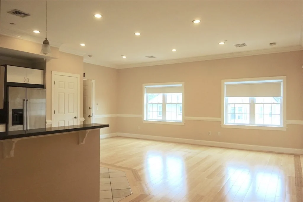 2 bed, 1 bath apartment for rent at 473 Revere Beach Pkwy Unit 1, Revere — photo 1 of 25