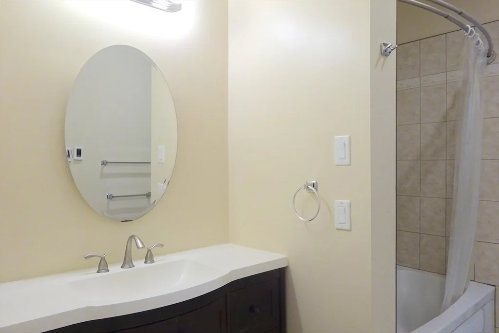 2 bed, 1 bath apartment for rent at 473 Revere Beach Pkwy Unit 1, Revere — photo 11 of 25