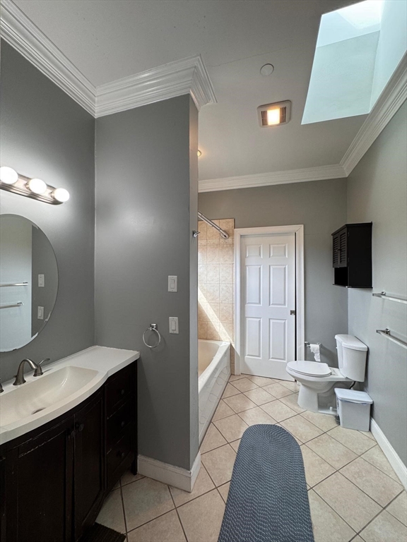 2 bed, 1 bath apartment for rent at 473 Revere Beach Pkwy Unit 4, Revere — photo 12 of 27