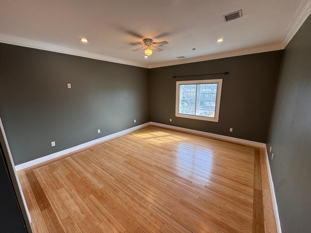 2 bed, 1 bath apartment for rent at 473 Revere Beach Pkwy Unit 4, Revere — photo 21 of 27