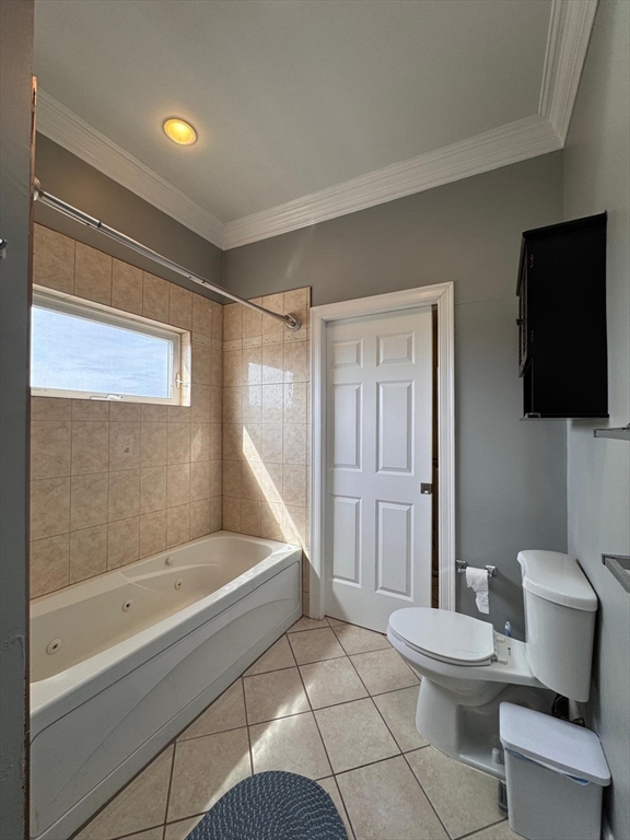 2 bed, 1 bath apartment for rent at 473 Revere Beach Pkwy Unit 4, Revere — photo 11 of 27