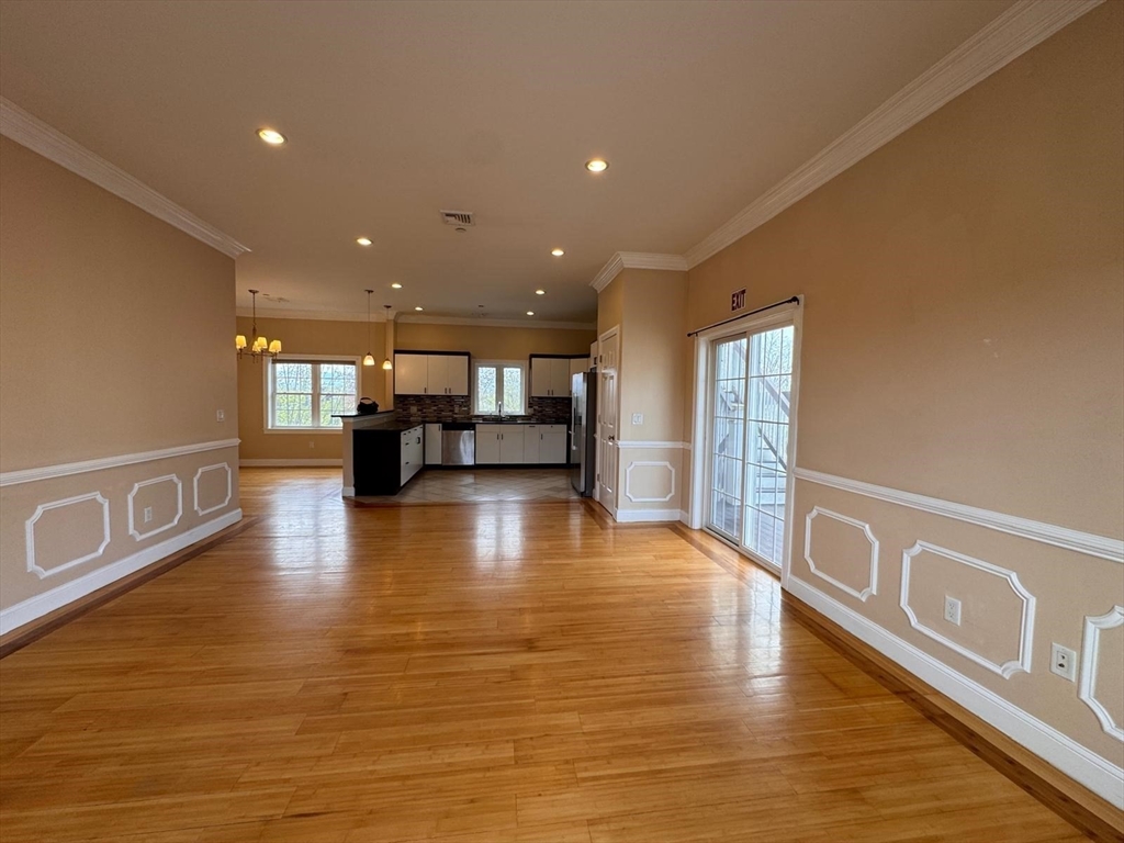 2 bed, 1 bath apartment for rent at 473 Revere Beach Pkwy Unit 6, Revere — photo 16 of 26
