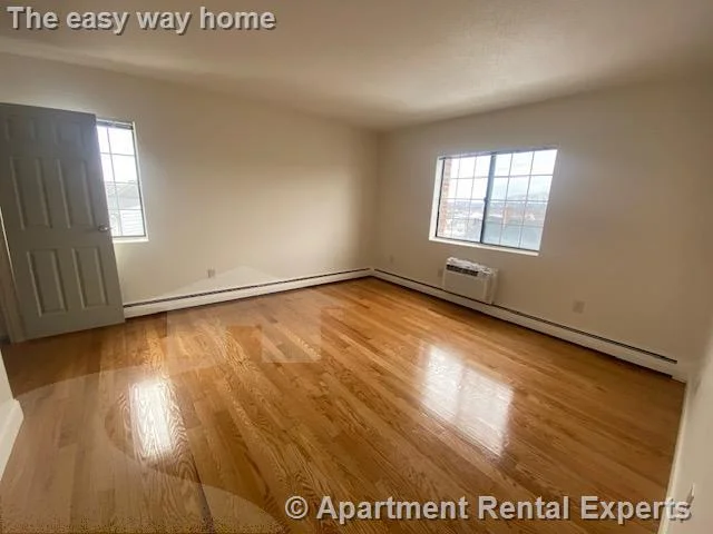 2 bed, 1 bath apartment for rent at 474 Broadway Unit 39, Magoun Square — photo 7 of 15