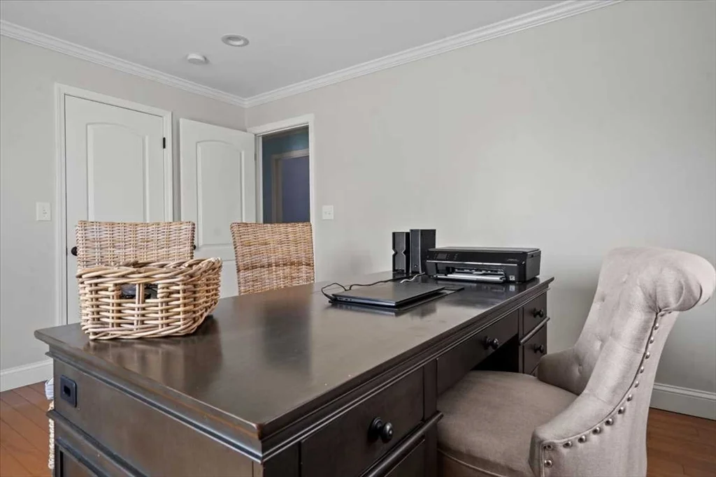 3 bed, 3 bath apartment for rent at 474 Burncoat St Unit 474, Worcester — photo 14 of 39