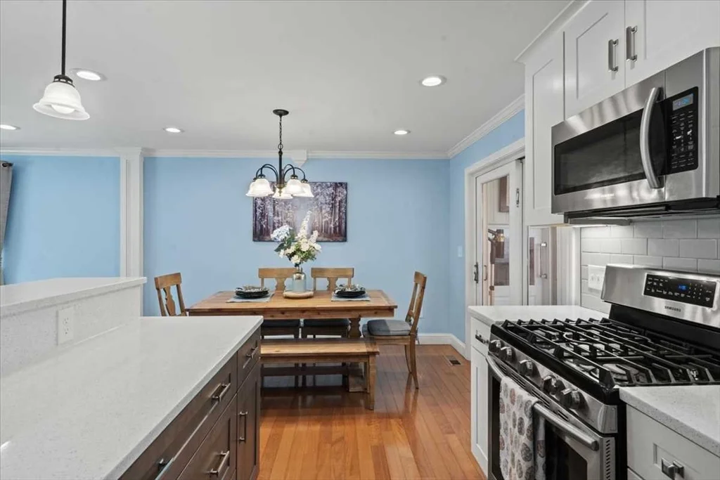 3 bed, 3 bath apartment for rent at 474 Burncoat St Unit 474, Worcester — photo 9 of 39