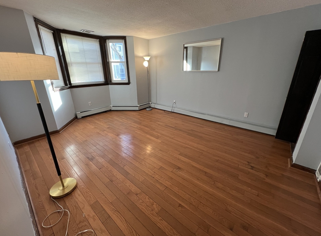 2 bed, 2 bath apartment for rent at 474 East 7th Unit 1, South Boston — photo 2 of 13