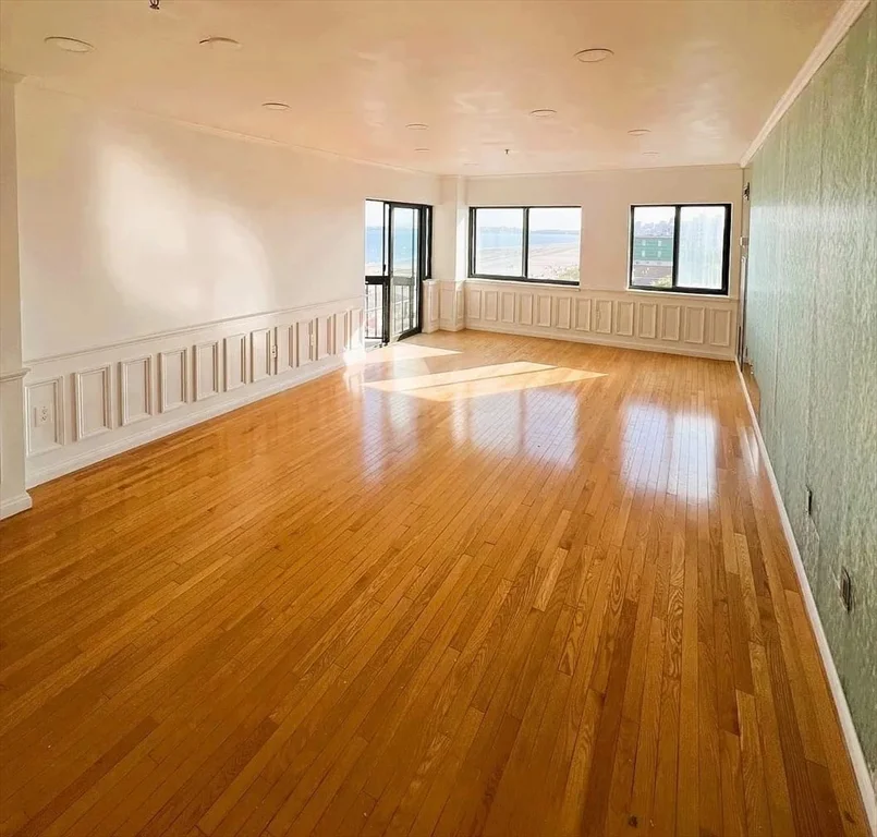 2 bed, 2 bath apartment for rent at 474 Revere Beach Blvd Unit 604, Revere — photo 3 of 9