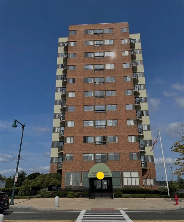 2 bed, 2 bath apartment for rent at 474 Revere Beach Boulevard Unit 306, Revere — photo 2 of 15