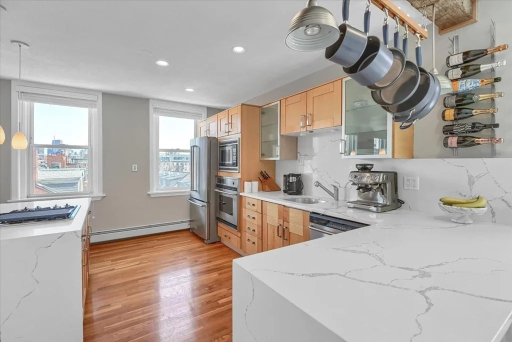 2 bed, 1 bath apartment for rent at 474 Shawmut Ave Unit 5, South End — photo 3 of 20