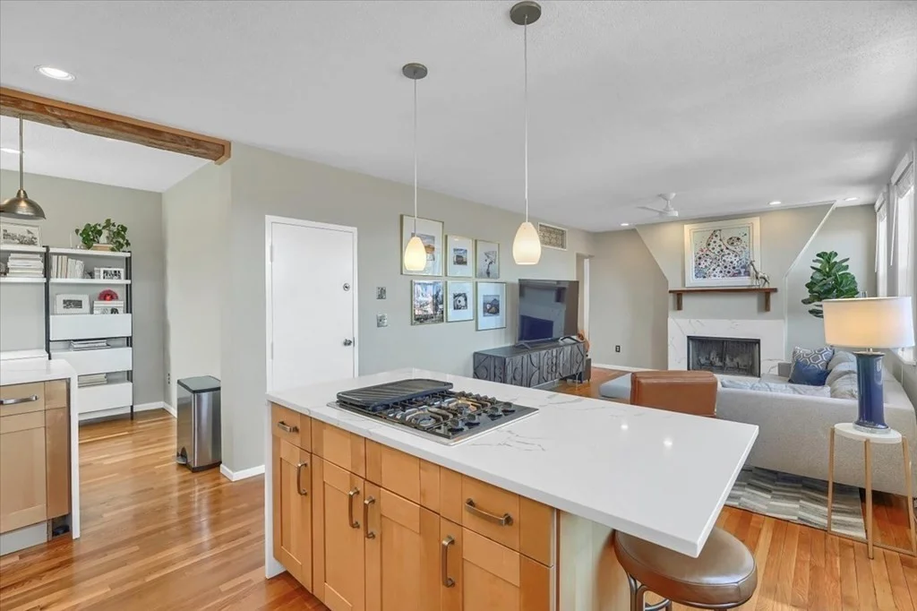 2 bed, 1 bath apartment for rent at 474 Shawmut Ave Unit 5, South End — photo 5 of 20