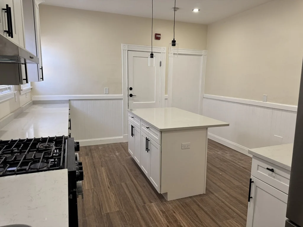 4 bed, 1 bath apartment for rent at 474 Talbot Ave Unit 3, Dorchester — photo 9 of 23