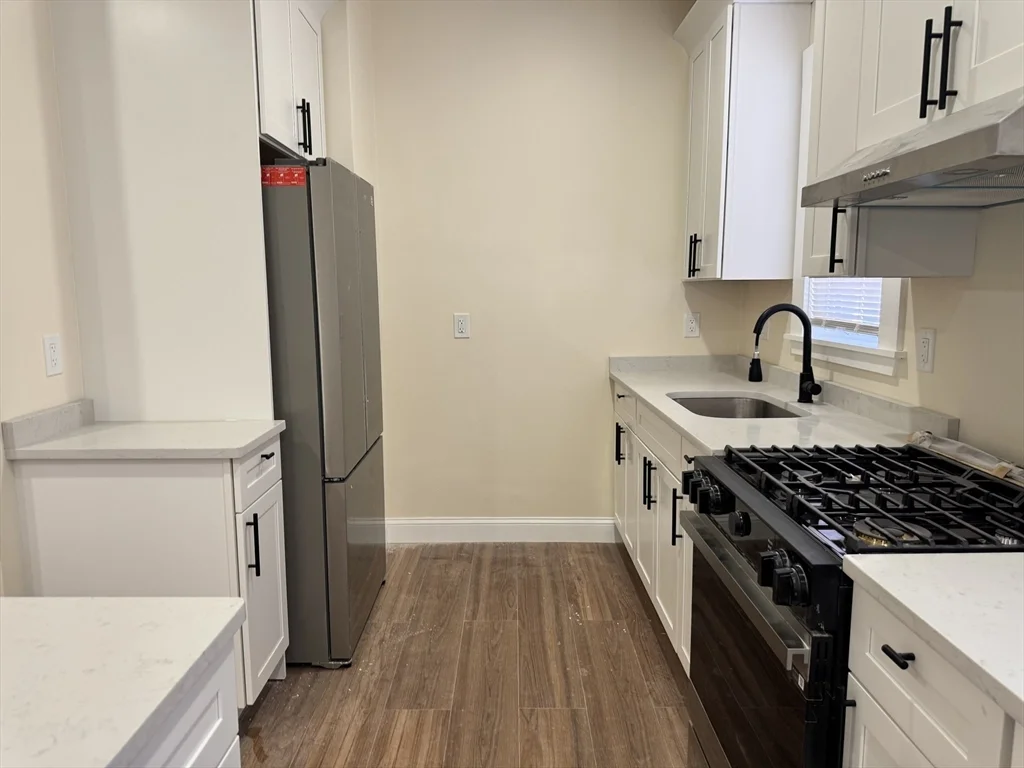 4 bed, 1 bath apartment for rent at 474 Talbot Ave Unit 3, Dorchester — photo 2 of 23