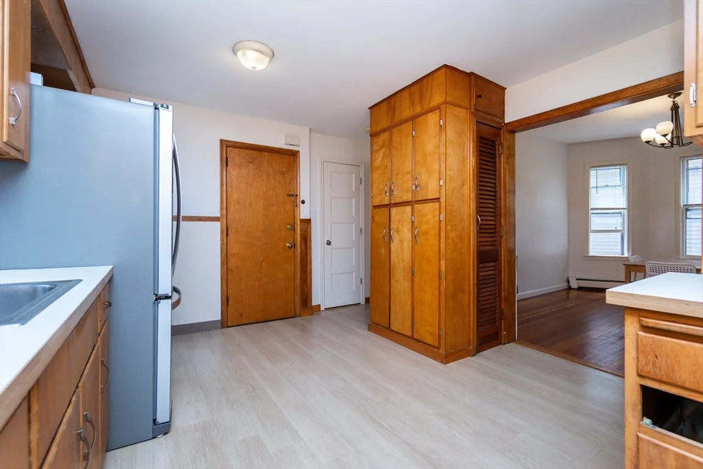 4 bed, 1 bath apartment for rent at 474 Windsor St Unit 2F, Wellington-Harrington — photo 14 of 16