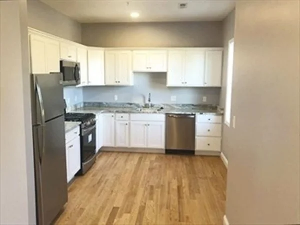2 bed, 2 bath apartment for rent at 475 Adams Unit 3, East Milton — photo 2 of 10