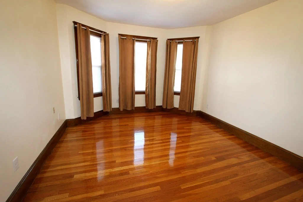 3 bed, 1 bath apartment for rent at 475 Ashmont Unit 3, Dorchester — photo 9 of 12
