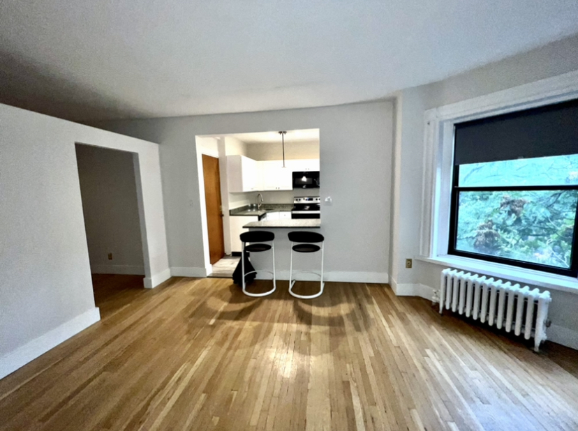 1 bed, 1 bath apartment for rent at 475 Beacon St Unit 44R, Back Bay — photo 3 of 9