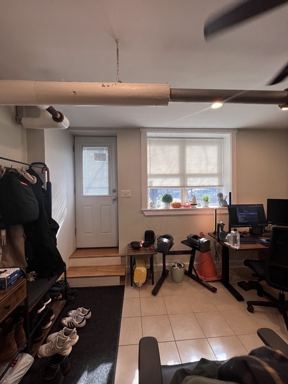 1 bed, 1 bath apartment for rent at 475 Broadway Unit 0, South Medford — photo 8 of 19