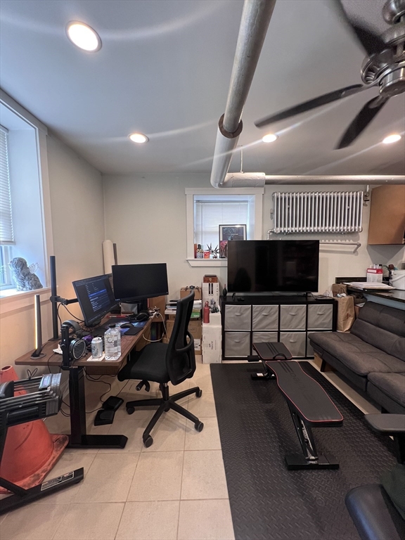 1 bed, 1 bath apartment for rent at 475 Broadway Unit 0, South Medford — photo 6 of 19