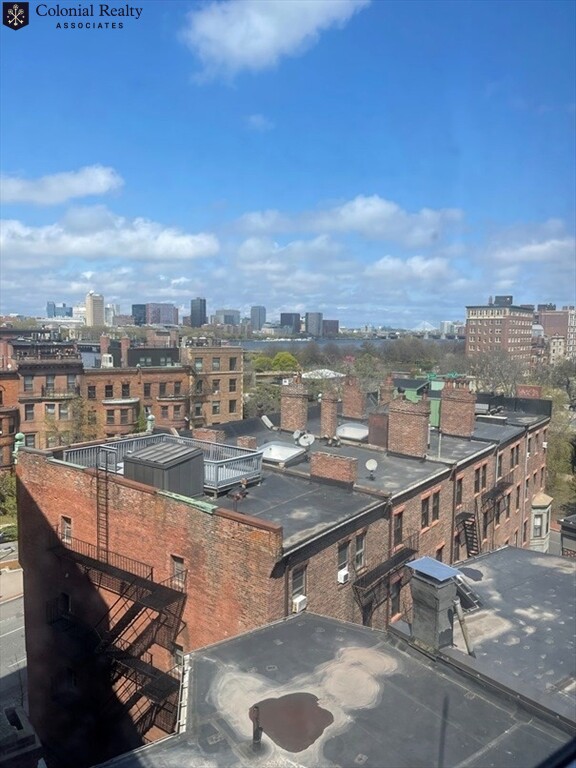 1 bed, 1 bath apartment for rent at 475 Commonwealth Ave Unit 204, Fenway — photo 7 of 18