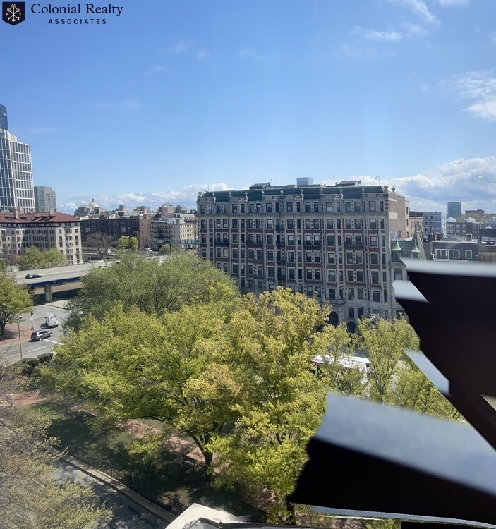 1 bed, 1 bath apartment for rent at 475 Commonwealth Ave Unit 204, Fenway — photo 3 of 18