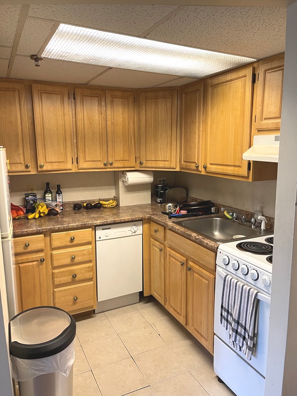 2 bed, 1 bath apartment for rent at 475 Commonwealth Ave Unit 402, Fenway — photo 3 of 18
