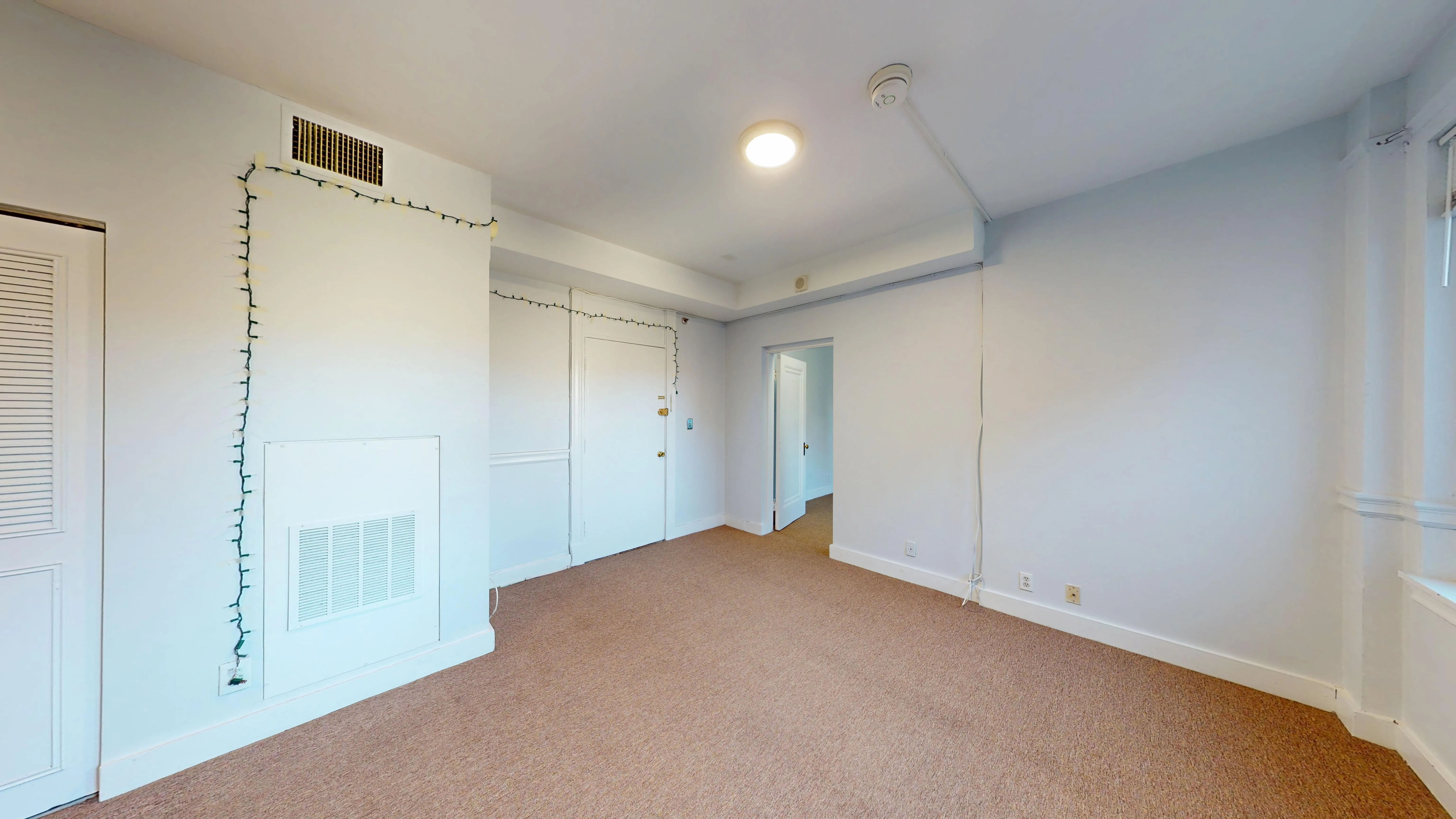 1 bed, 1 bath apartment for rent at 475 Commonwealth Ave Unit 403, Fenway — photo 5 of 17