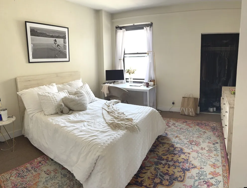 4 bed, 2 bath apartment for rent at 475 Commonwealth Ave Unit 701/702, Fenway — photo 5 of 18